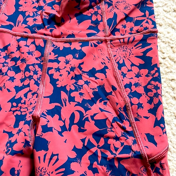 Lululemon Pants - Picture 2 of 5